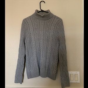 Turtle neck sweater